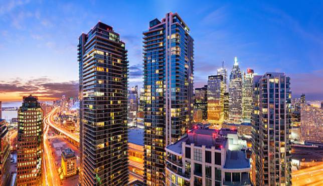 Top 10 Most expensive cities to live in Canada (2020) - Webbspy