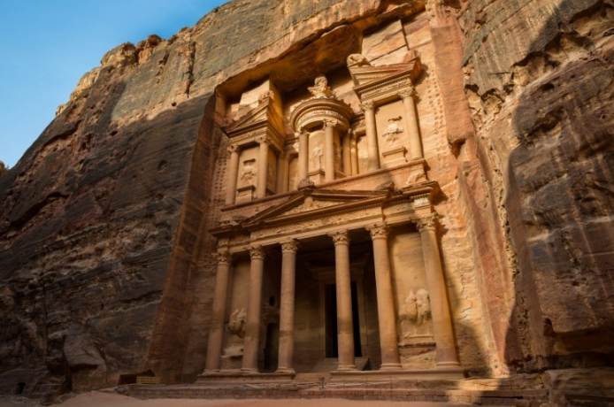 The Seven Wonders Of The World 2022 (Updated)