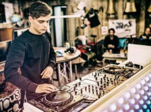Top 10 Best DJs in the World in 2021