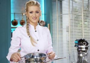 celebrity chefs female 2022