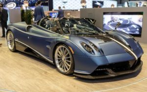 fastest car in the world 2022 top speed in km/h