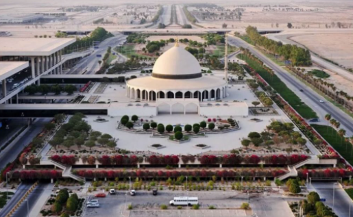 largest airport in the world in 2021