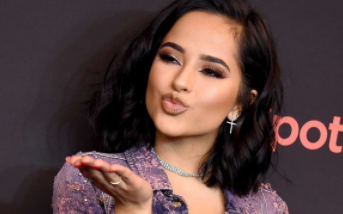 Top 10 Hottest female singers in the world 2021