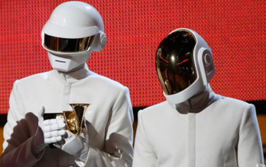 Top 10 Most Famous Canadian Singers In 2021