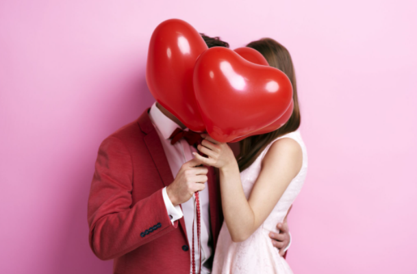 15 Romantic Valentine's day Poems and rhymes to melt hearts