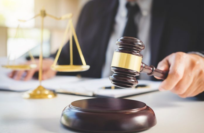 Top 10 Corporate Law Firms in Chicago