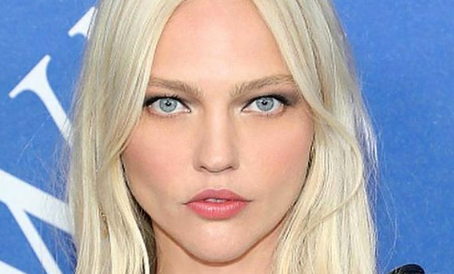 Top 10 Hottest and Most Beautiful Russian Models