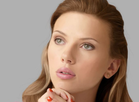 Women With The Sexiest Voices
